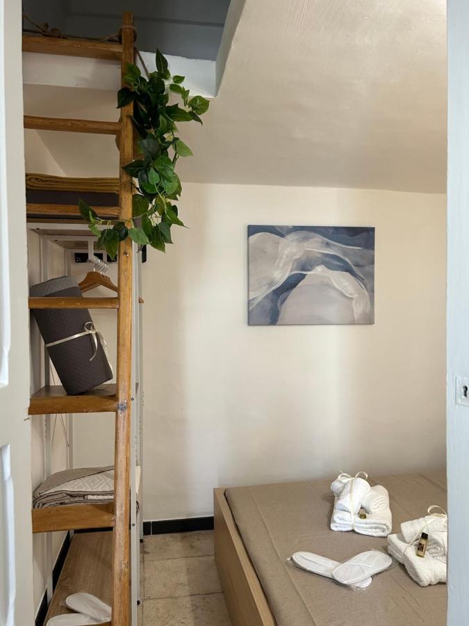 Dimora Grimaldi Bed & Breakfast ออสตูนี ภายนอก รูปภาพ