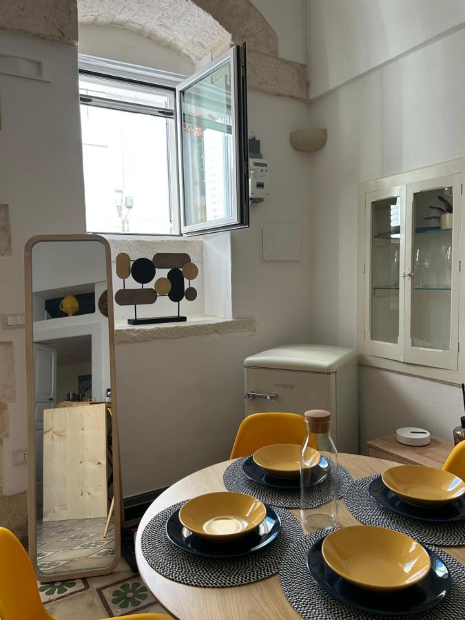 Dimora Grimaldi Bed & Breakfast ออสตูนี ภายนอก รูปภาพ